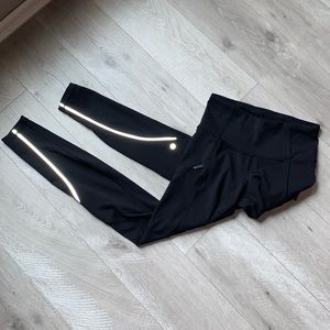Reflective Lululemon Leggings 28”